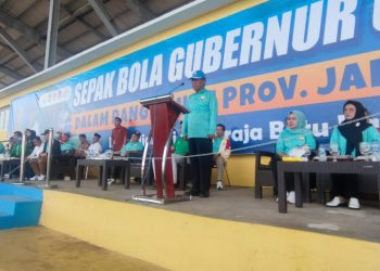 Pembukaan Gubernur Cup 2023 di Tebo, Senin (9/1/2023). Foto: Dok.Ist