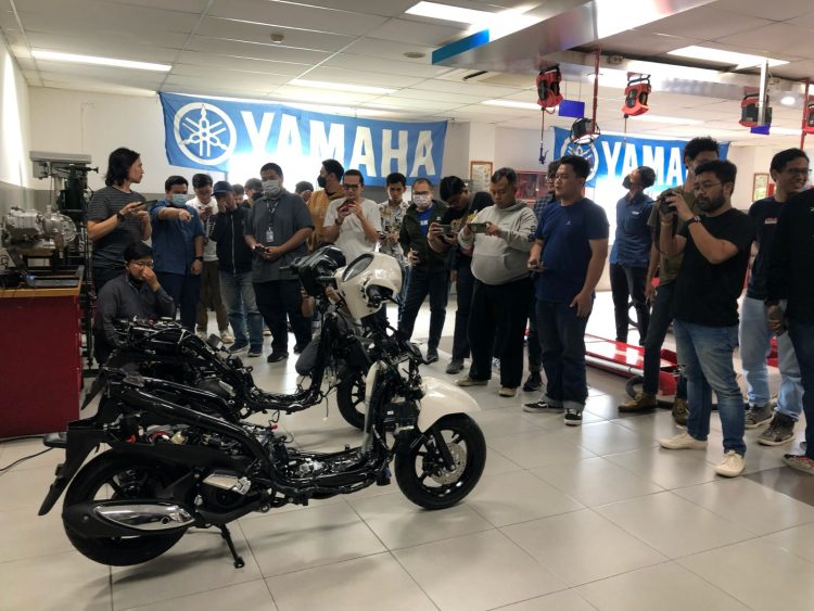Yamaha Kupas Tuntas Performa Yamaha Grand Filano Hybrid-Connected. Foto: Didit Yamaha