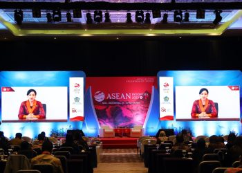 Acara High - Level Dialogue on Promoting Digital Financial Inclusion and Literacy for MSMEs yang diselenggarakan oleh OJK dan Kementerian Keuangan dalam rangka ASEAN Chairmanship 2023 Side Event di Bali, Rabu (29/3). Foto: Humas OJK
