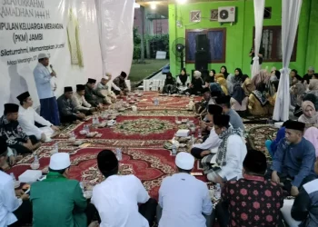 PKM Jambi gelar buka bersama di Mess Merangin, Jumat (7/4). Foto: Alan