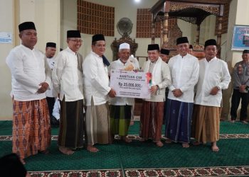 Gubenur Jambi, Al Haris safari ramadhan ke Bungo. Foto: Dok Kominfo Prov Jambi