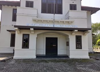 Gedung museum Timan Indonesia Muntok yang sedang dalam renovasi. Foto: PJS