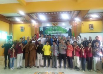 Mapala Pamsaka STAI An-Nadwah Kuala Tungkal gelar seminar, di Aula Kampus STAI An-Nadwah, Senin (31/7). Foto: Riyono/Porwebindo