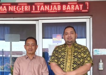waka dprd Pinto Jaya negara