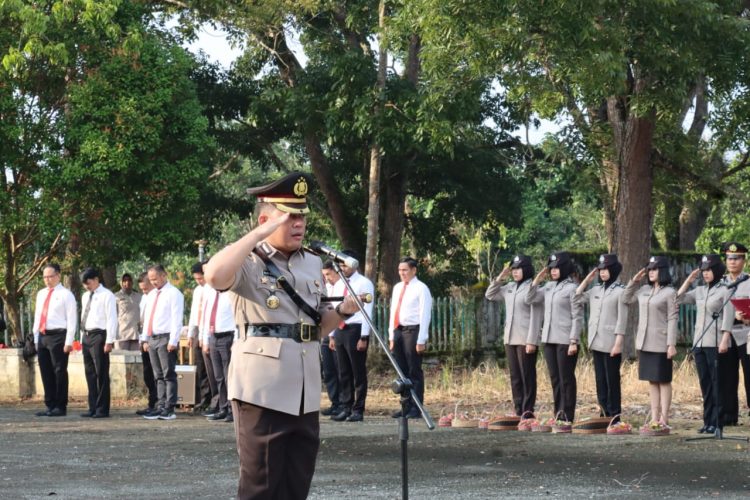 Sambut Hari Bhayangkara ke-78, Polres Merangin Gelar Upacara, Ziarah dan Tabur Bunga di TMP Patriot Bhakti Bangko
